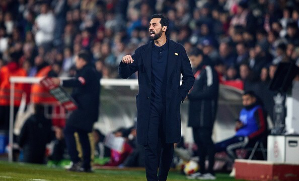 雷速官网-老佛爷脸疼？解雇阿隆索2天后，皇马创5年新耻！42岁新帅茫然插兜