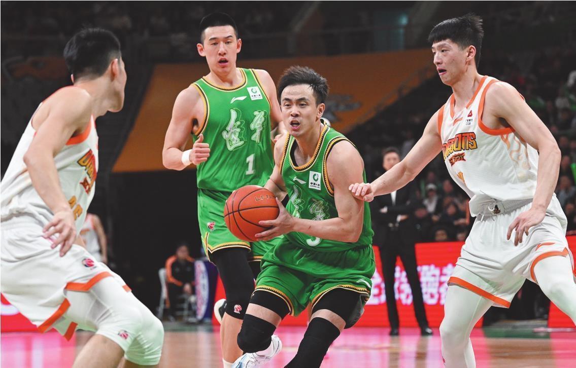 雷速直播官网-辽篮亟待通过休赛期加速蜕变